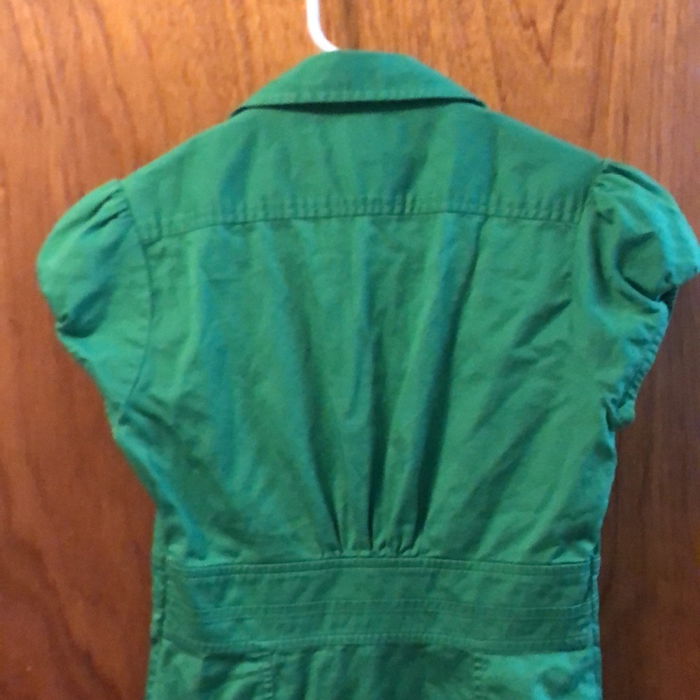 0P Kelly green Banana Republic shirt - Picture 3 of 3